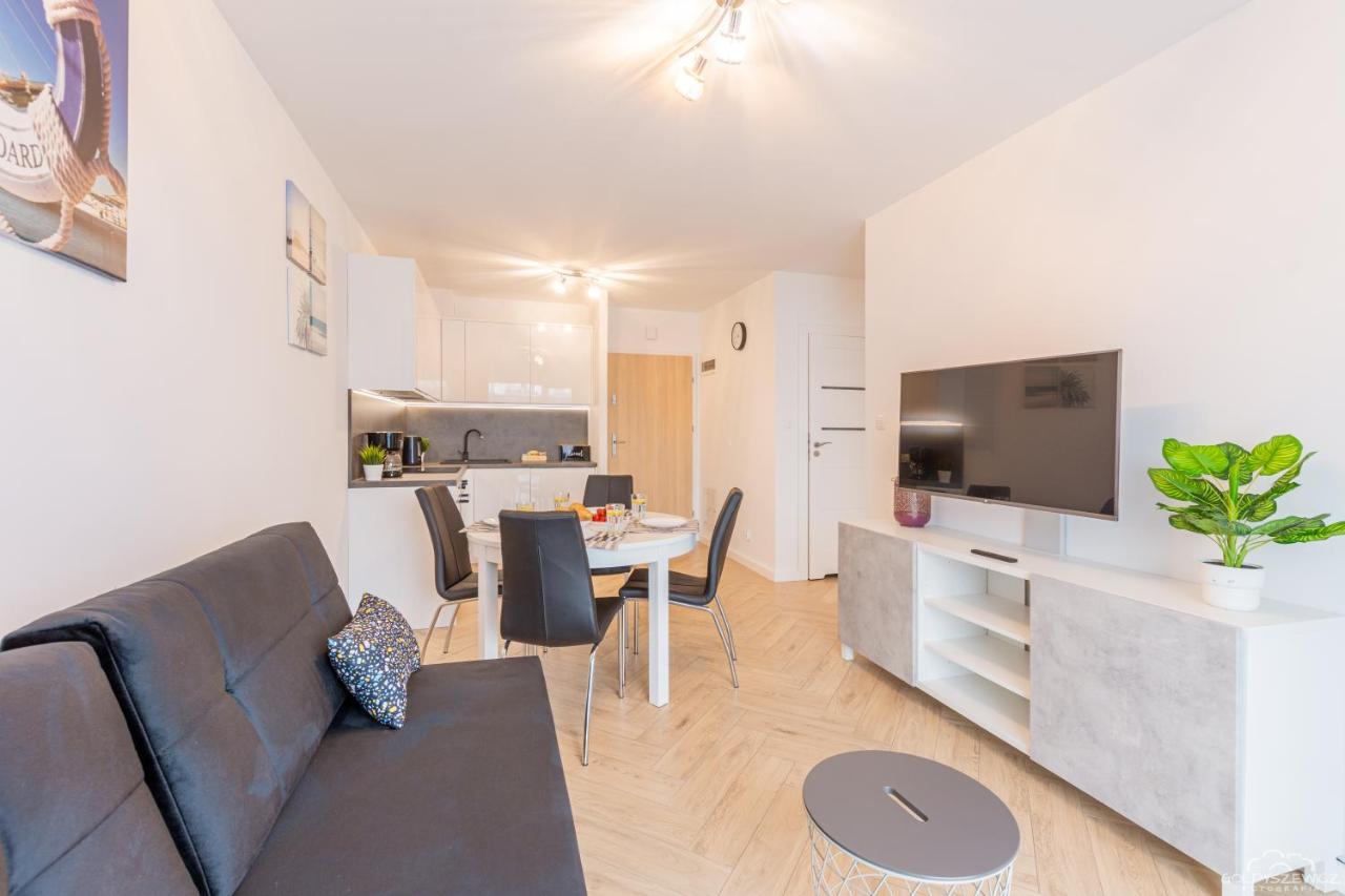 Horyzont Apartamenty - Navigator- Mozliwosc Wykupienia Sniadan!!! Kolobrzeg Bagian luar foto