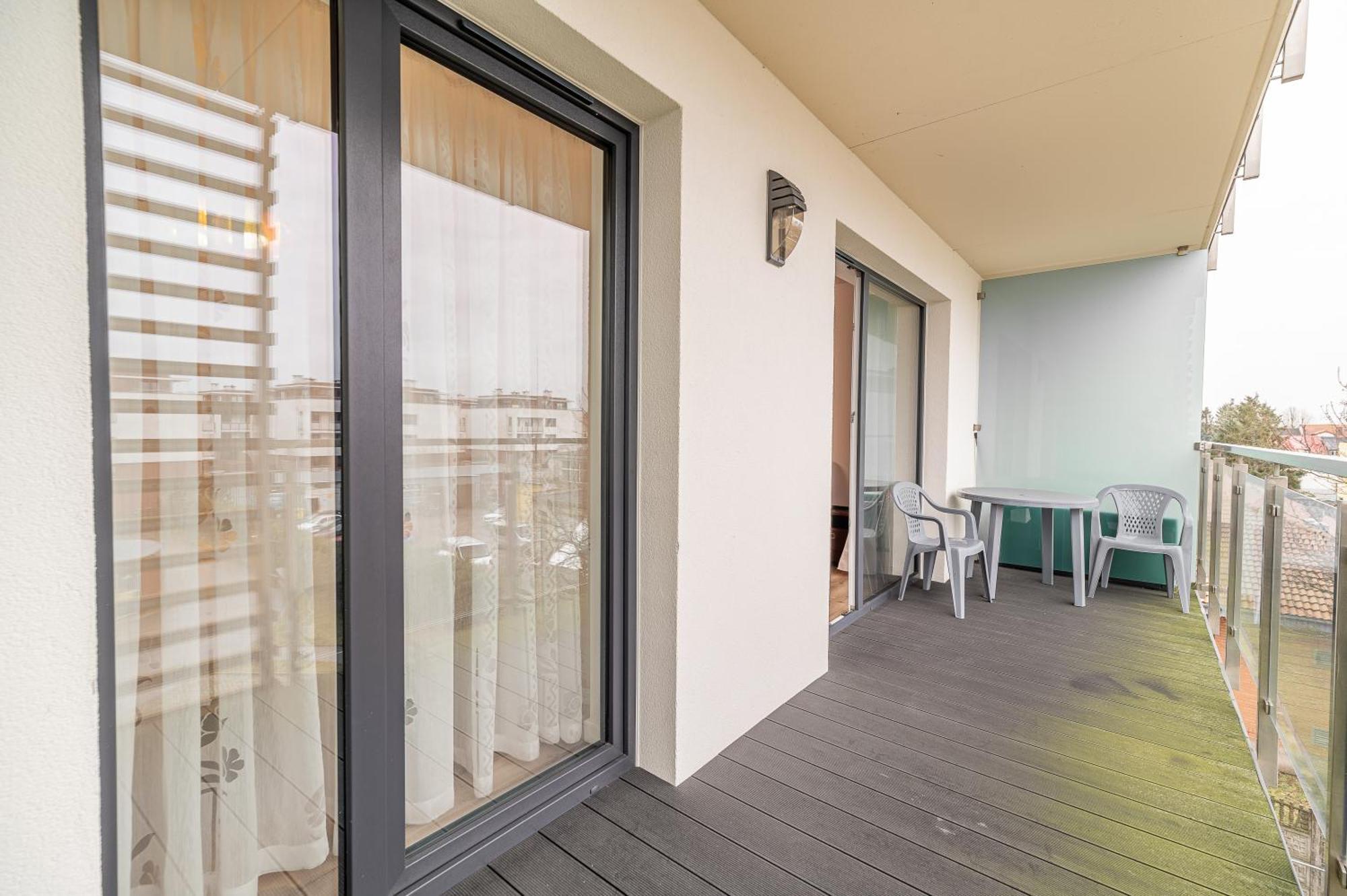 Horyzont Apartamenty - Navigator- Mozliwosc Wykupienia Sniadan!!! Kolobrzeg Bagian luar foto