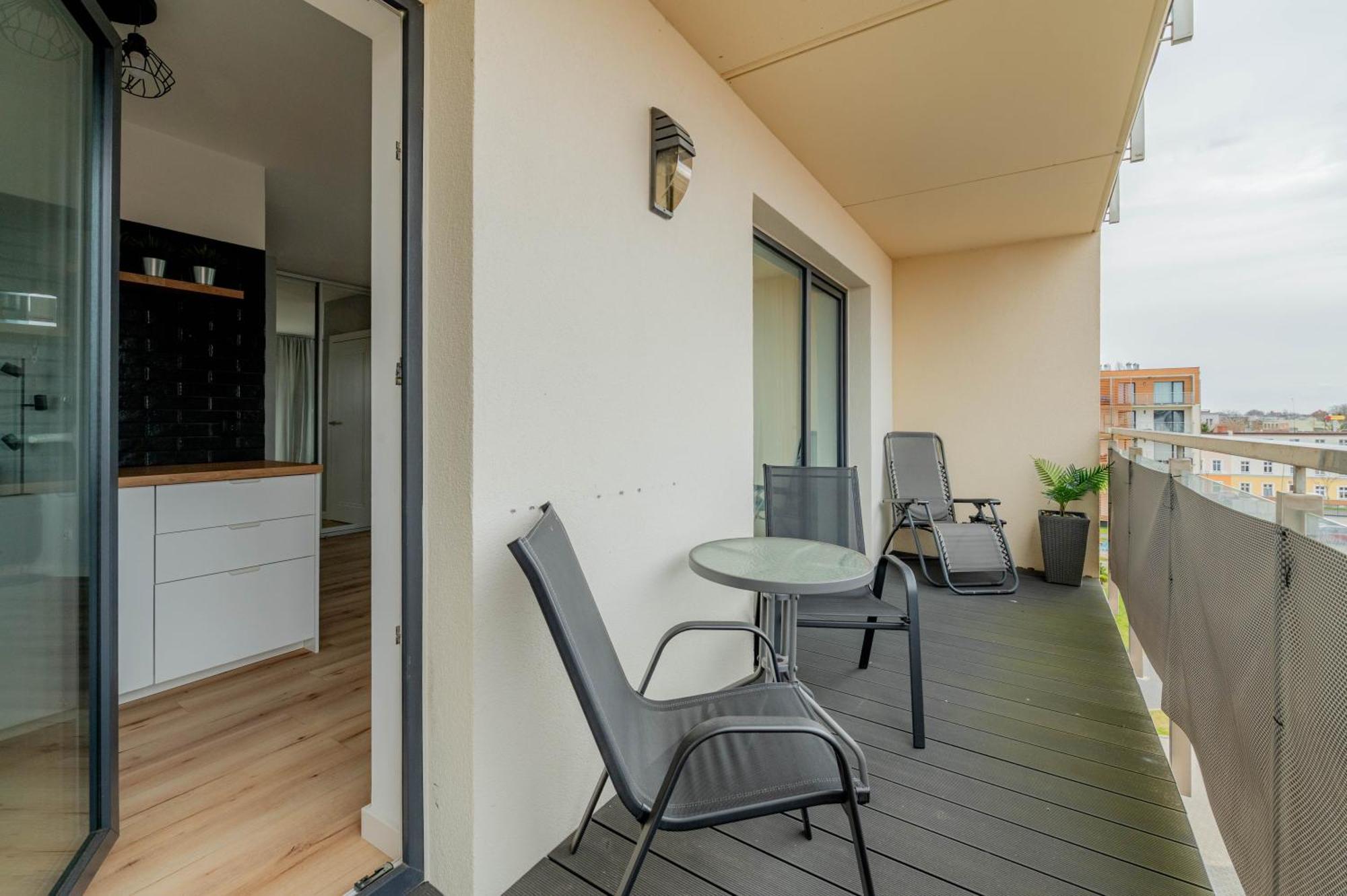 Horyzont Apartamenty - Navigator- Mozliwosc Wykupienia Sniadan!!! Kolobrzeg Bagian luar foto